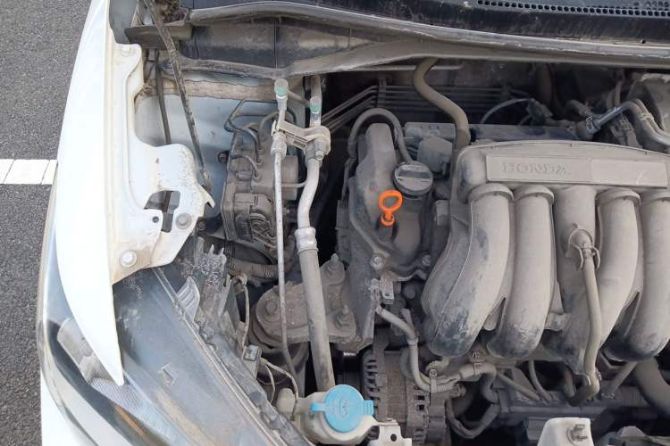 Used Honda Fit 2018 1.5L CVT Comfort Sunroof Version Engine Bay Right