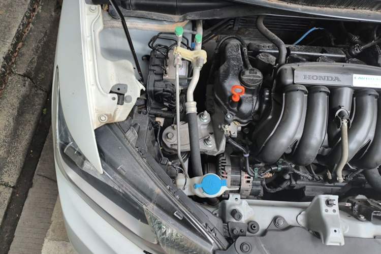 Used Honda Fit 2018 1.5L CVT Comfort Version Engine Bay Right