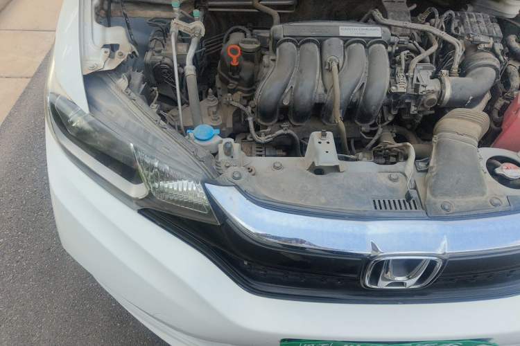 Used Honda Fit 2018 1.5L CVT Comfort Version Engine Bay Right