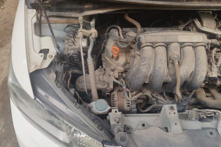 Used Honda Fit 2018 1.5L CVT Comfort Version Engine Bay Right