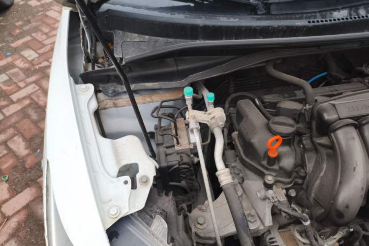 Used Honda Fit 2018 1.5L CVT Trendy Sports Edition Engine Bay Right