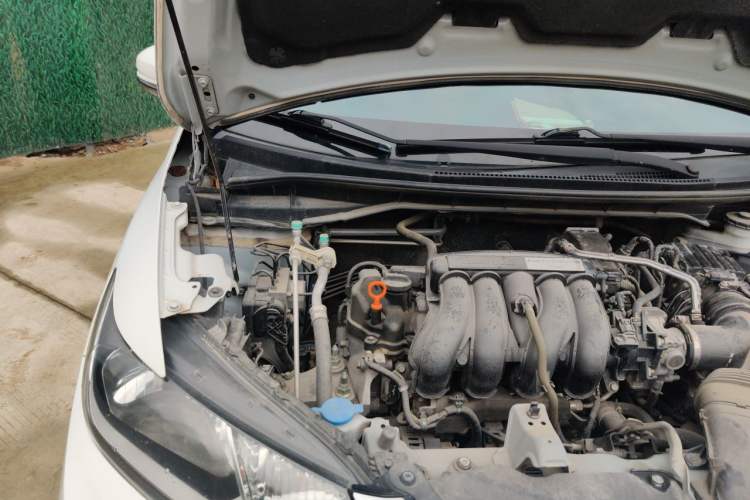 Used Honda Fit 2018 1.5L CVT Comfort Version Engine Bay Right