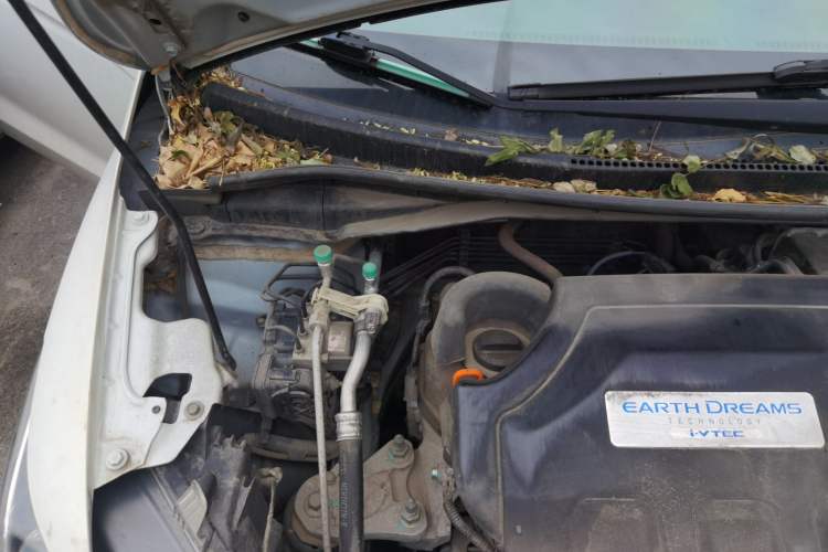 Used Honda Fit 2018 1.5L CVT Comfort Sunroof Version Engine Bay Right