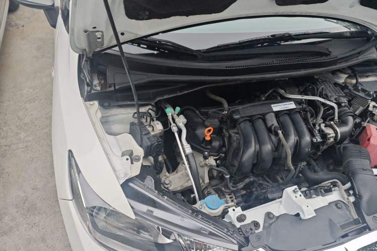 Used Honda Fit 2018 1.5L CVT Comfort Version Engine Bay Right
