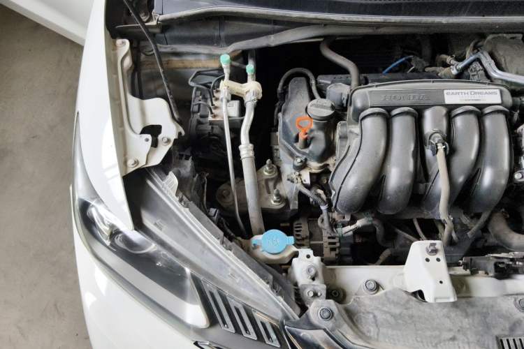 Used Honda Fit 2018 1.5L CVT Trendy Sports Edition Engine Bay Right