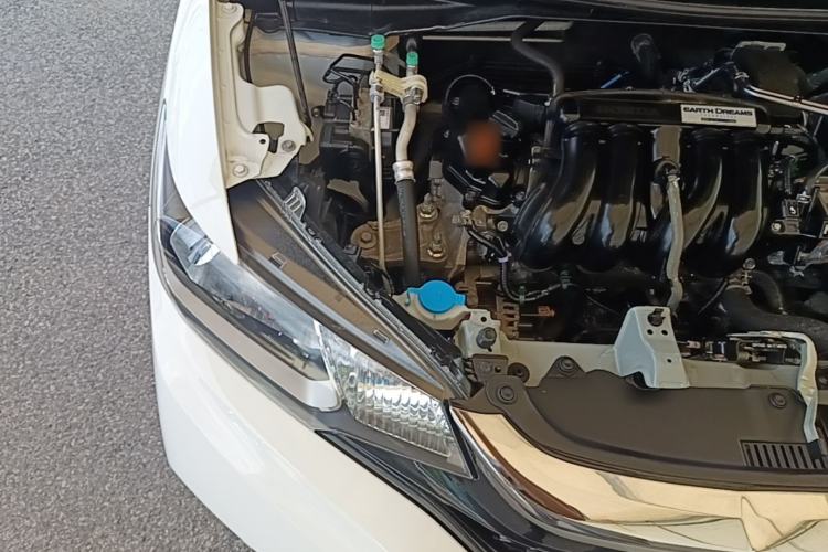Used Honda Fit 2018 1.5L CVT Comfort Sunroof Version Engine Bay Right