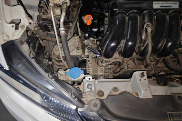 Used Honda Fit 2018 1.5L CVT Comfort Sunroof Version Engine Bay Right