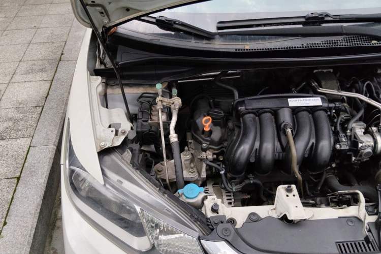 Used Honda Fit 2018 1.5L CVT Trendy Run+ Edition Engine Bay Right