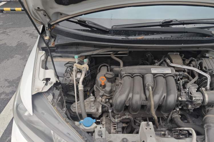 Used Honda Fit 2018 1.5L CVT Trendy Run+ Edition Engine Bay Right