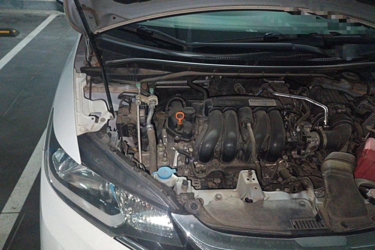 Used Honda Fit 2018 1.5L CVT Trendy Run+ Edition Engine Bay Right