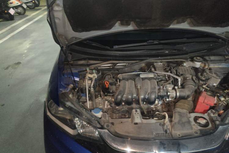 Used Honda Fit 2018 1.5L CVT Comfort Sunroof Version Engine Bay Right