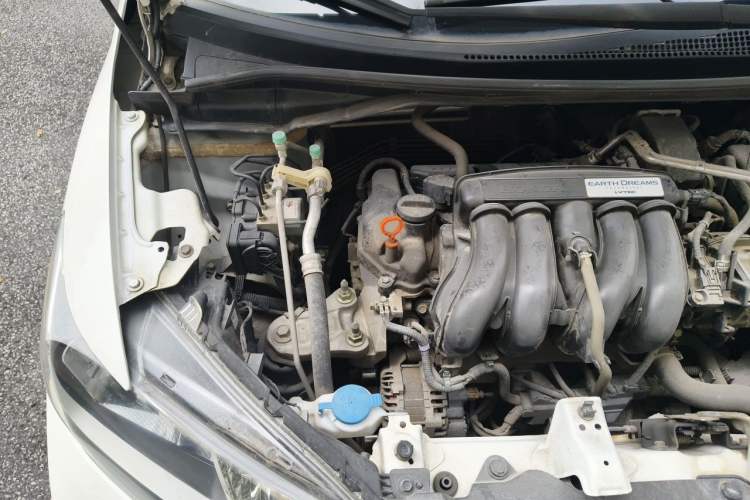 Used Honda Fit 2018 1.5L CVT Comfort Version Engine Bay Right