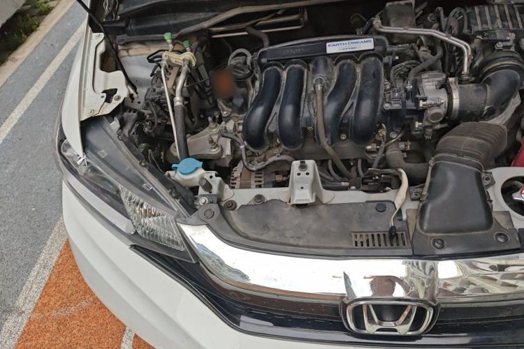 Used Honda Fit 2018 1.5L CVT Trendy Run+ Edition Engine Bay Right