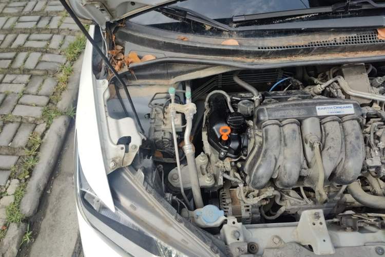 Used Honda Fit 2018 1.5L CVT Comfort Sunroof Version Engine Bay Right