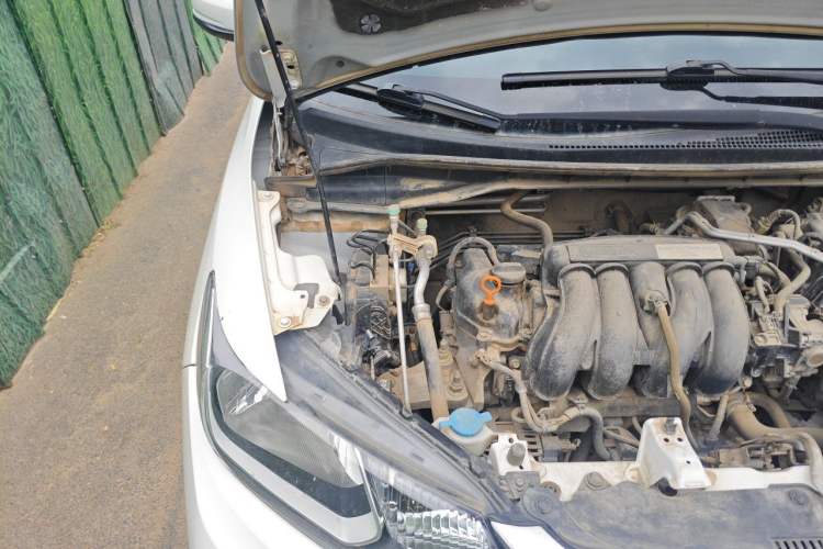 Used Honda Fit 2018 1.5L CVT Comfort Version Engine Bay Right