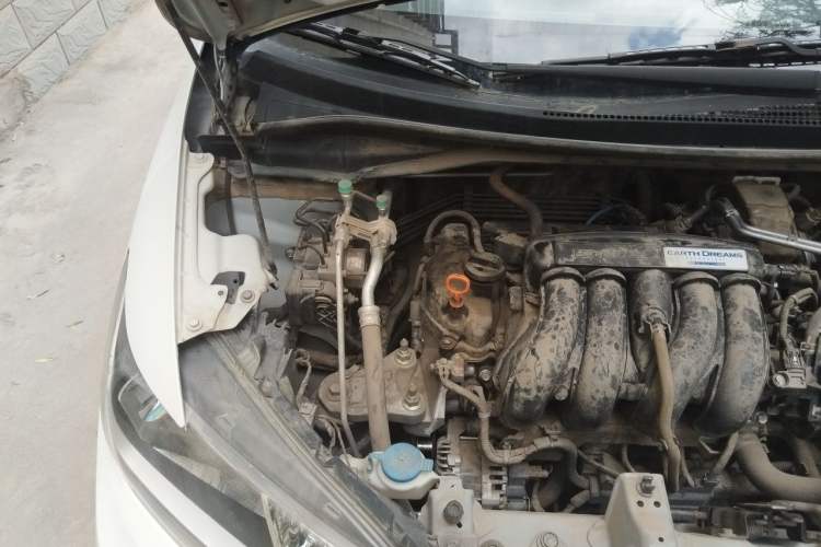 Used Honda Fit 2018 1.5L CVT Comfort Version Engine Bay Right
