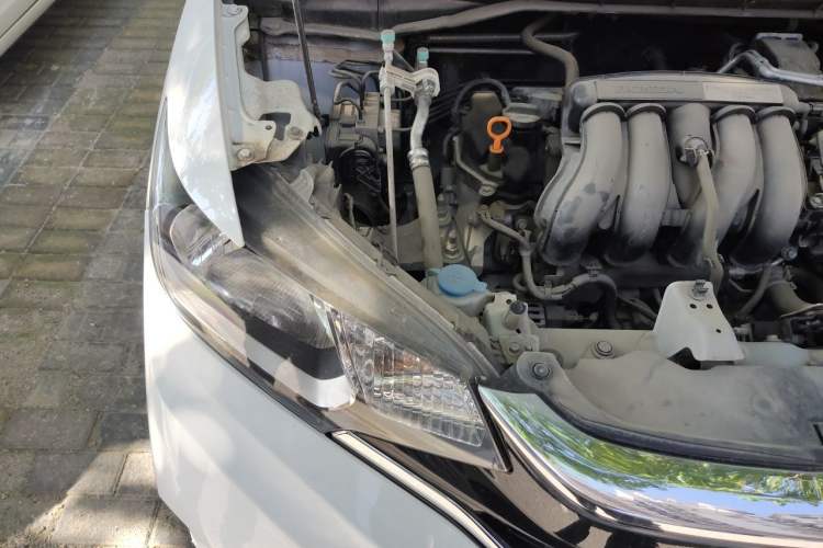 Used Honda Fit 2018 1.5L CVT Trendy Run+ Edition Engine Bay Right