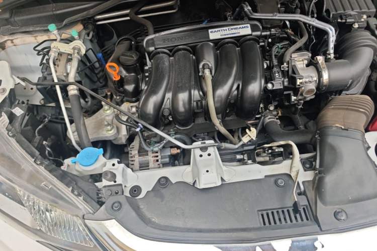 Used Honda Fit 2018 1.5L CVT Comfort Sunroof Version Engine Bay Right
