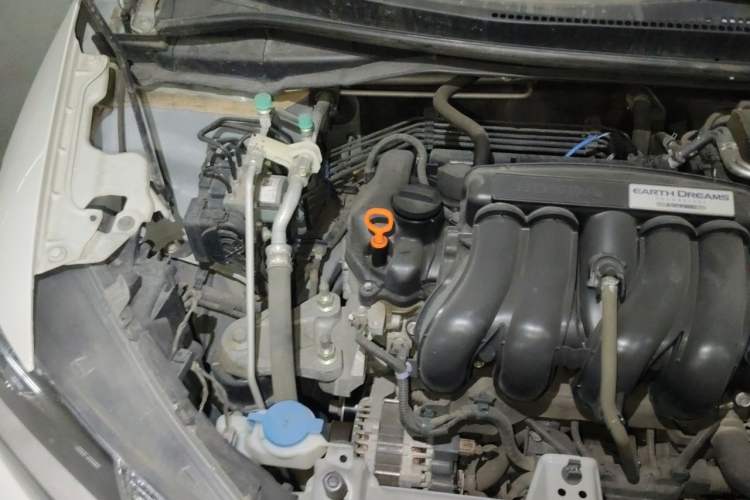Used Honda Fit 2018 1.5L CVT Comfort Sunroof Version Engine Bay Right