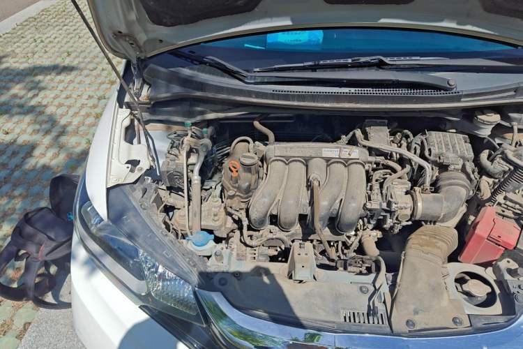 Used Honda Fit 2018 1.5L CVT Comfort Sunroof Version Engine Bay Right