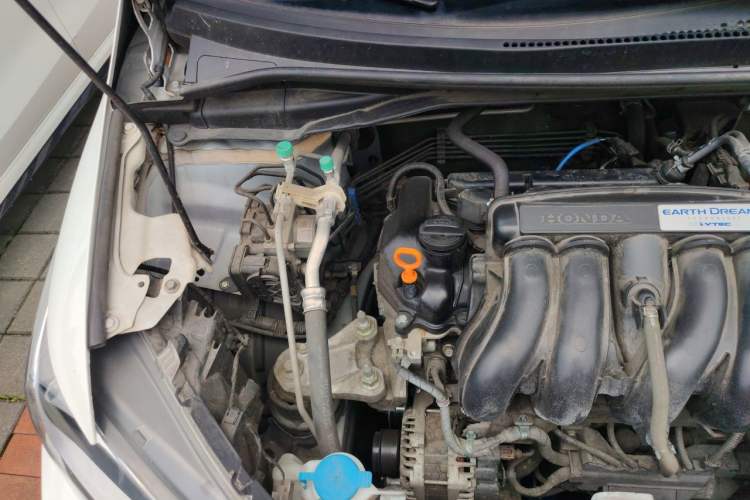 Used Honda Fit 2018 1.5L CVT Comfort Sunroof Version Engine Bay Right