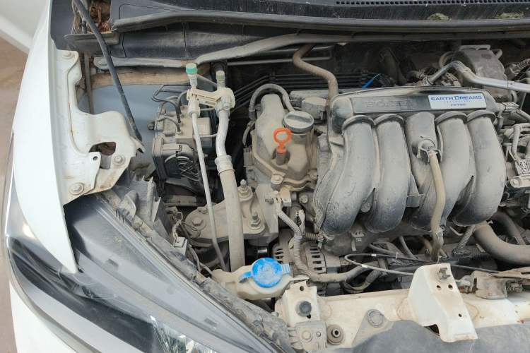 Used Honda Fit 2018 1.5L CVT Comfort Sunroof Version Engine Bay Right