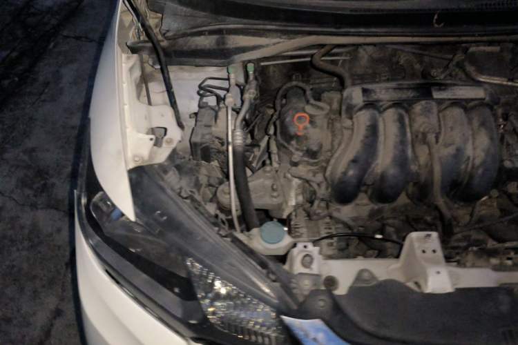 Used Honda Fit 2018 1.5L CVT Comfort Sunroof Version Engine Bay Right