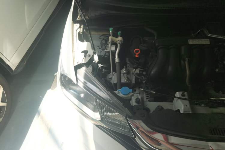 Used Honda Fit 2018 1.5L CVT Comfort Version Engine Bay Right