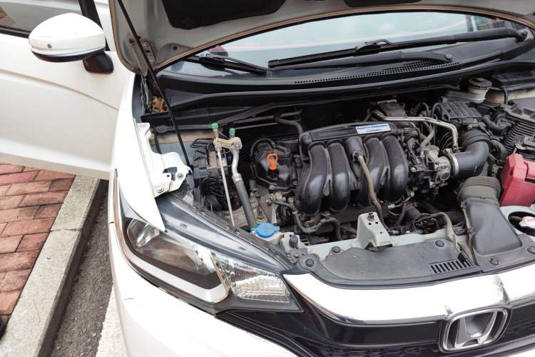 Used Honda Fit 2018 1.5L CVT Comfort Version Engine Bay Right