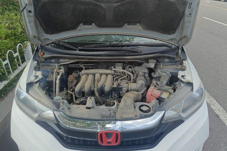 Used Honda Fit 2018 1.5L CVT Comfort Version Engine Bay