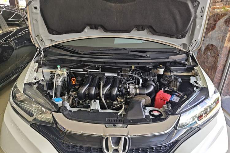 Used Honda Fit 2018 1.5L CVT Comfort Version Engine Bay