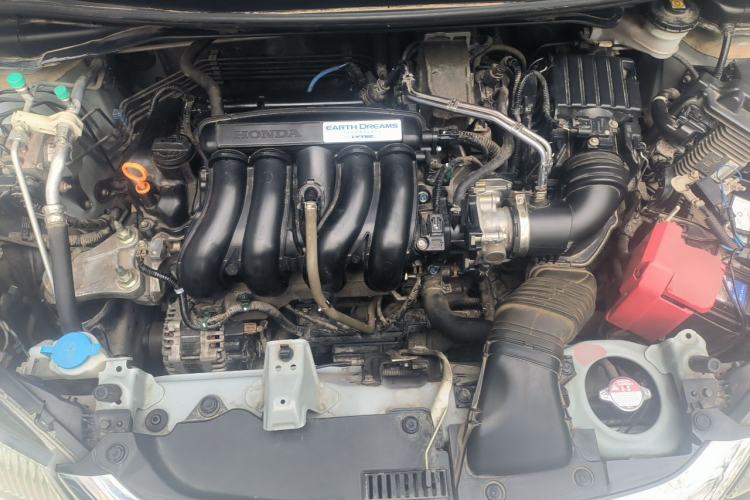 Used Honda Fit 2018 1.5L CVT Trendy Sports Edition Engine Bay