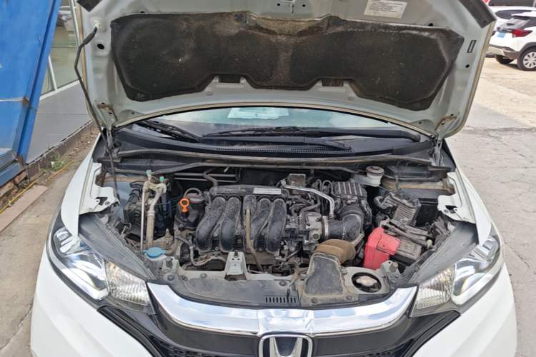Used Honda Fit 2018 1.5L CVT Comfort Sunroof Version Engine Bay