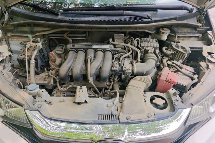 Used Honda Fit 2018 1.5L CVT Comfort Sunroof Version Engine Bay