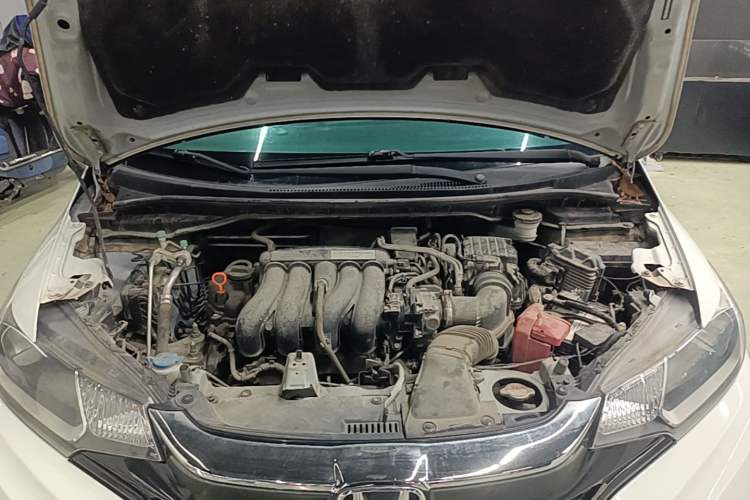 Used Honda Fit 2018 1.5L CVT Comfort Version Engine Bay