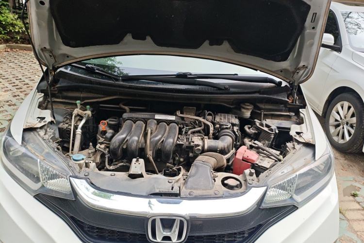 Used Honda Fit 2018 1.5L CVT Comfort Sunroof Version Engine Bay