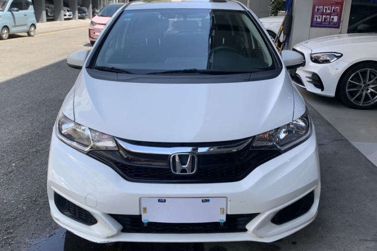 Used Honda Fit 2018 1.5L CVT Comfort Sunroof Version Exterior 1