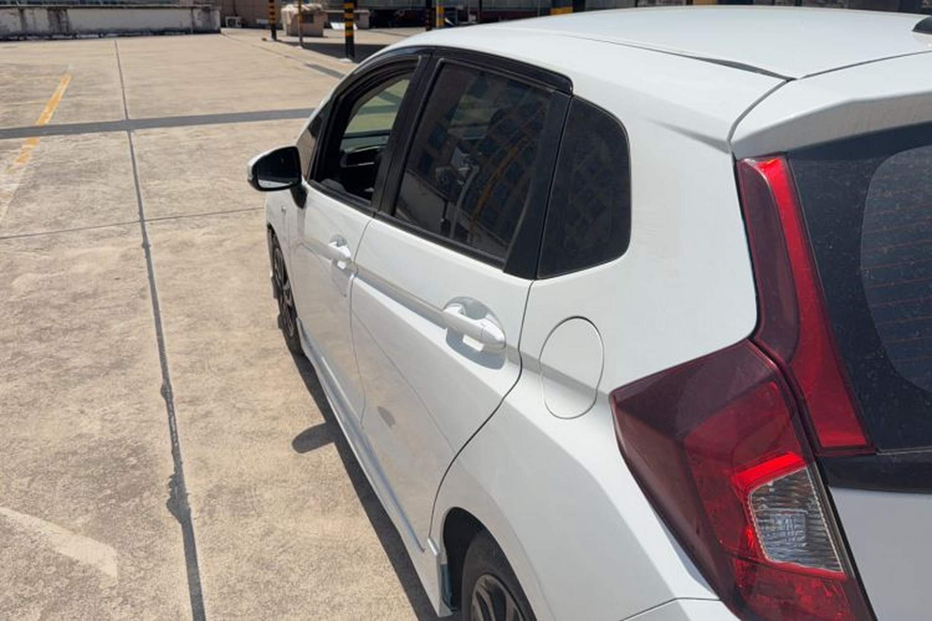 Used Honda Fit 2018 1.5L CVT Trendy Run+ Edition Exterior 1