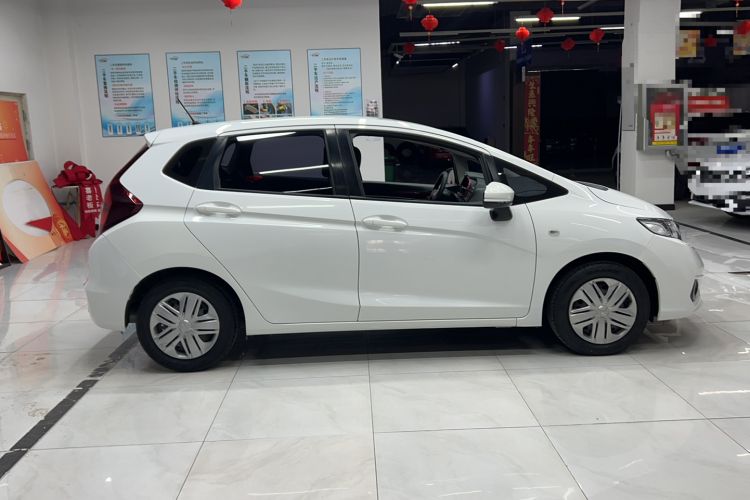 Used Honda Fit 2018 1.5L CVT Comfort Version Exterior 1