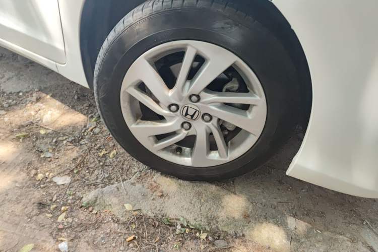 Used Honda Fit 2018 1.5L Manual Comfort Version Exterior 1