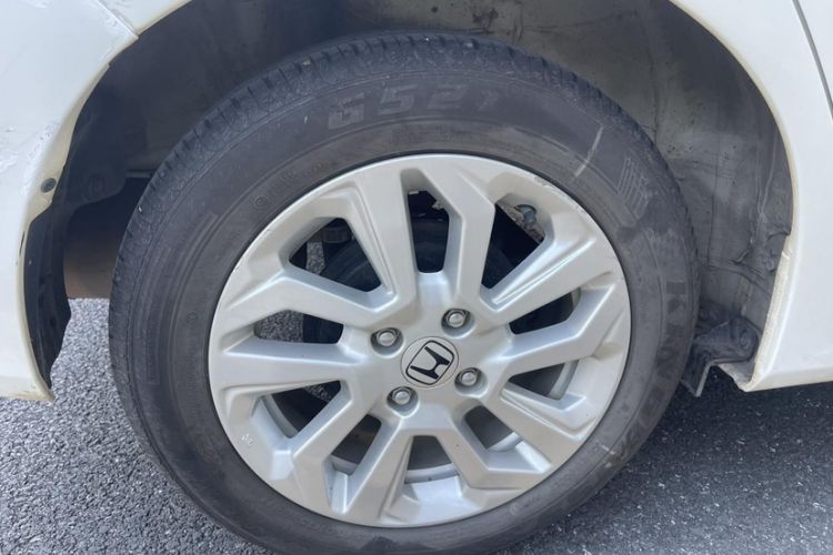 Used Honda Fit 2018 1.5L CVT Comfort Sunroof Version Exterior 10