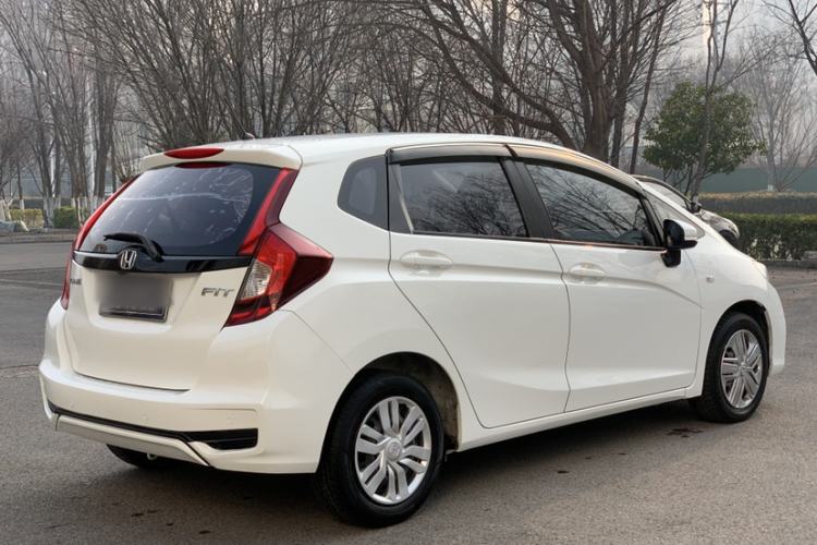 Used Honda Fit 2018 1.5L CVT Comfort Version Exterior 2