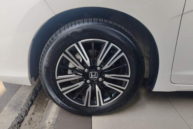 Used Honda Fit 2018 1.5L CVT Comfort Version Exterior 2