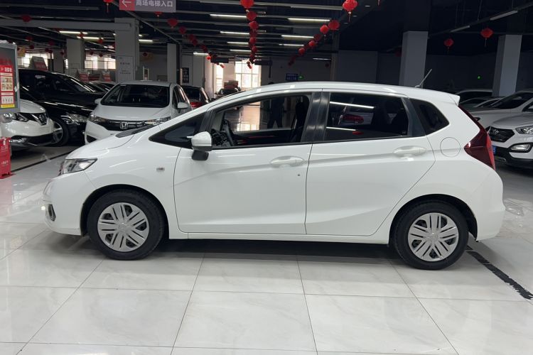 Used Honda Fit 2018 1.5L CVT Comfort Version Exterior 2