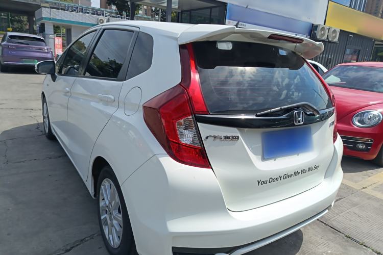 Used Honda Fit 2018 1.5L CVT Comfort Sunroof Version Exterior 2