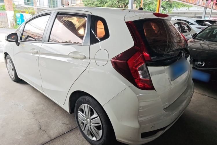 Used Honda Fit 2018 1.5L CVT Comfort Version Exterior 2