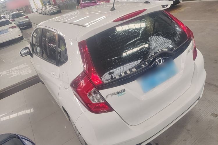 Used Honda Fit 2018 1.5L CVT Comfort Version Exterior 2