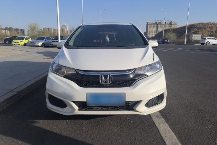 Used Honda Fit 2018 1.5L CVT Comfort Sunroof Version Exterior 2