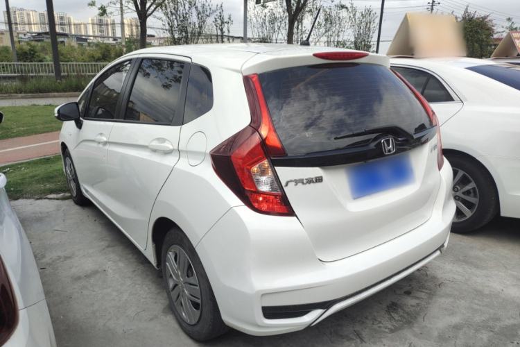 Used Honda Fit 2018 1.5L CVT Comfort Version Exterior 2