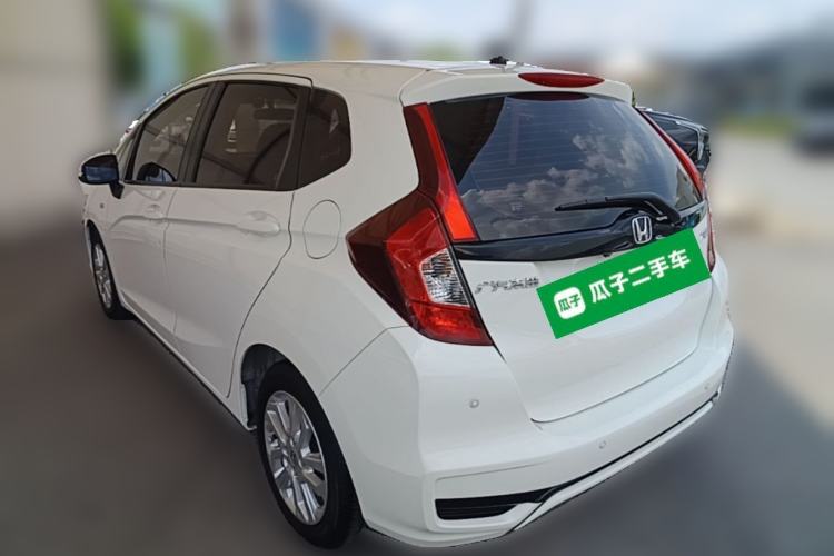 Used Honda Fit 2018 1.5L CVT Comfort Sunroof Version Exterior 2
